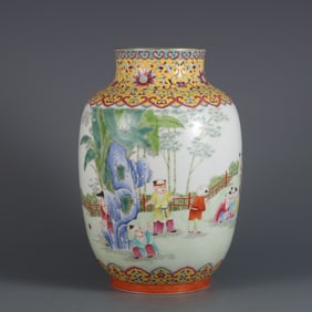 An Exquisite Famille-Rose Lotus Pattern Character and Story Pattern Vase