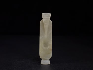 An Exquisite White Jade Figure Ornament