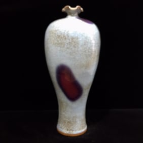 An Exquisite Jun yao Vase