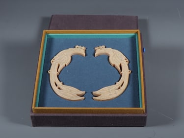 A Pair of Exquisite White Jade Phoenix Ornament