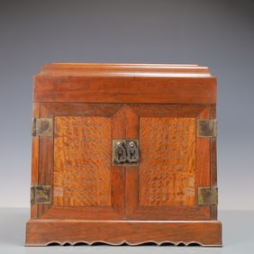 A Exquisite Zitanwood with poem Box
