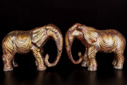 A Exquisite A pair of Gold-Inlaid Bronze Elephant Ornament