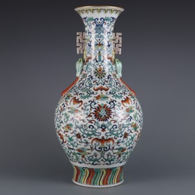 An Exquisite Doucai Lotus Pattern Bats Pattern Double-Ears Vase