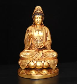 An Exquisite Gilt Bronze Statue of Avalokitesvara