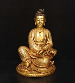 An Exquisite Gilt Bronze Statue of Avalokitesvara