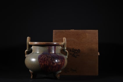 An Exquisite Jun yao Double-Ears and Tripod Censer