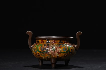 An Exquisite Cloisonne Lotus Pattern Double-Ears and Tripod Censer