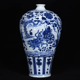 An Exquisite Blue and White Lotus Pattern Character and Story Pattern Vase