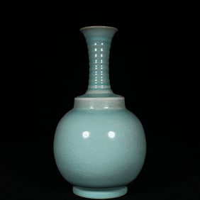 An Exquisite Ru yao Vase
