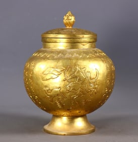 An Exquisite Gilt Bronze Character and Story Pattern Cover Vat,With Poem