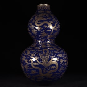 A Huge Ji Blue Glazed Painted Gold Auspicious Cloud and Dragon Pattern Gourd-Shaped Vase
