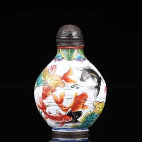 An Exquisite Painted Enamel Lotus and Fish Pattern Snuff Bottle