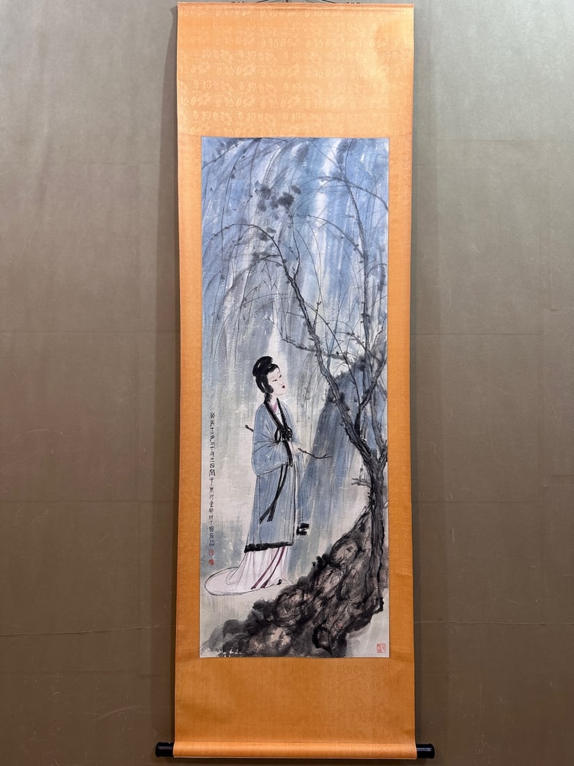 A Chinese Vertical Scroll Ink Painting of Figure on Paper,Fu Baoshi: A Chinese Vertical Scroll Ink Painting of Figure on Paper,Fu Baoshi ,Without frame Size:22inx61in 一幅中国水墨人物画立轴,傅ü