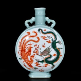 A Rare Wucai Auspicious Cloud,Dragon and Phoenix Pattern Double-Ears Vase