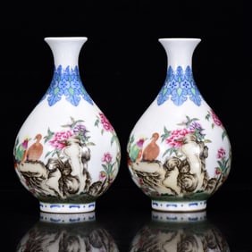 A Pair of Exquisite Blue and White Enamel Flower and Bird Pattern Vases?With Poem