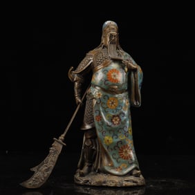 An Ecmxquisite Cloisonne Flower Pattern Statue of Guangong Ornament