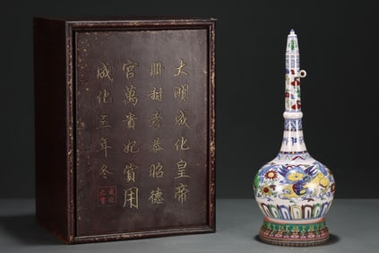 A Rare Douca Flower and Auspicious Beast Pattern Vase