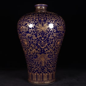A Rare Ji Blue Glazed Painted Gold Lotus Pattern Vase