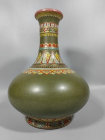An Exquisite Teadust Glazed Famille-Rose Painted Gold Flower Pattern Vase