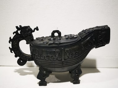 A Huge Bronze Chi-Dragon Pattern Ritual Vessel