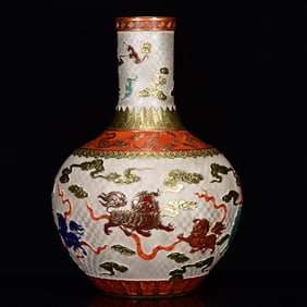 A Rare Enamel Gilt Auspicious Cloud and Lion Pattern Vase