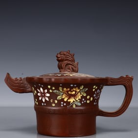 An Exquisite Purple Sands Flower Pattern Teapot