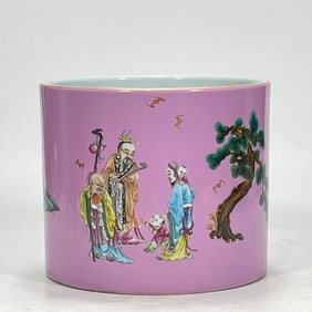 An Exquisite Ruby Red-Ground Famille-Rose Painted Gold Character and Story Pattern Brush Pot,With