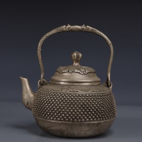 An Exquisite Silver-plated Bronze Bats Pattern Ewer