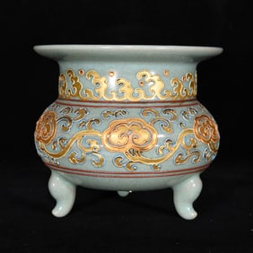 An Exquisite Ru yao Paste relief Painted Gold Flower Pattern Tripod Censer