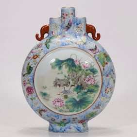 An Exquisite Famille-Rose Painted Gold Flower and Butterfly Pattern Elephant-Ears Vase