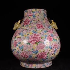 A Huge Famille-Rose Painted Gold Flower Pattern Deer-Ears Vase