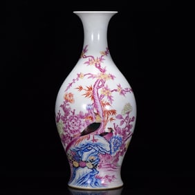 A Huge Ruby Red-Glazed  Famille-Rose Flower and Bird Pattern Vase