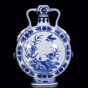 An Exquisite Blue and White Flower and Bird Pattern Double-Ears Vase