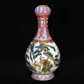 An Exquisite Enamel Painted Gold Pine,Deer and Crane Pattern Vase
