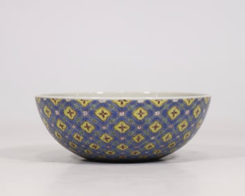 An Exquisite Enamel Painted Gold Shou-Character and Peach Pattern Bowl