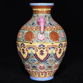 An Exquisite Enamel Painted Gold Flower Pattern Elephant-Ears Vase