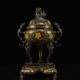 An Ecmxquisite Cloisonne Flower Pattern Dragon-Ears Beast-Legs Censer