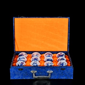 A Set of Fine Blue and White Flower Pattern Cups,With Poem
