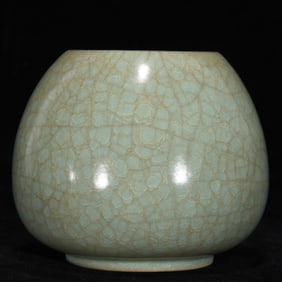 An Exquisite Ru yao Jar