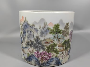 An Exquisite Famille-Rose Landscape and Figure Pattern Brush Pot