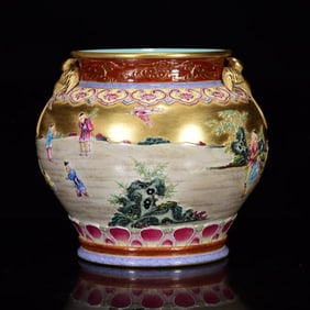 An Exquisite Famille-Rose Gilt Character and Story Pattern Bird-Ears Vat