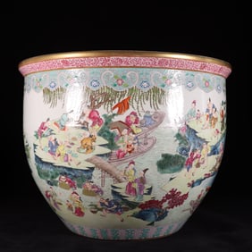 A Huge Famille-Rose Painted Gold Landscape and Figure Pattern Vat