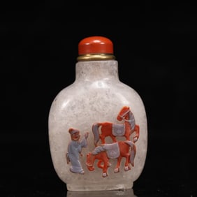 An Exquisite Agate Figure and Horse Pattern Snuff Bottle