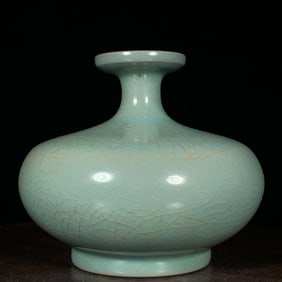 An Exquisite Ru yao Vase