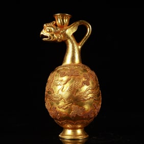 An Exquisite Gilt Bronze Phoenix Pattern Ewer