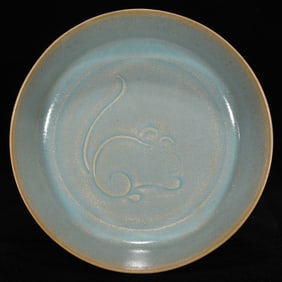 An Exquisite Ru yao Mouse Pattern Water Pot