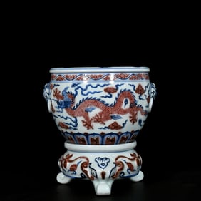 An Exquisite Blue and White Underglaze-Red Auspicious Cloud and Dragon Pattern Beast-Ears