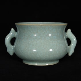 An Exquisite Ru yao Double-Ears Censer