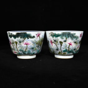 A Pair of Exquisite Enamel Blue and White Lotus Pattern Bowls,With Poem