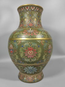 A Rare Teadust Glazed Famille-Rose Painted Gold Flower Pattern Vase
